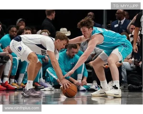 新秀排行榜更新克尼佩尔稳居第一状元紧随其后费尔斯表现出色小内姆哈德成功上榜